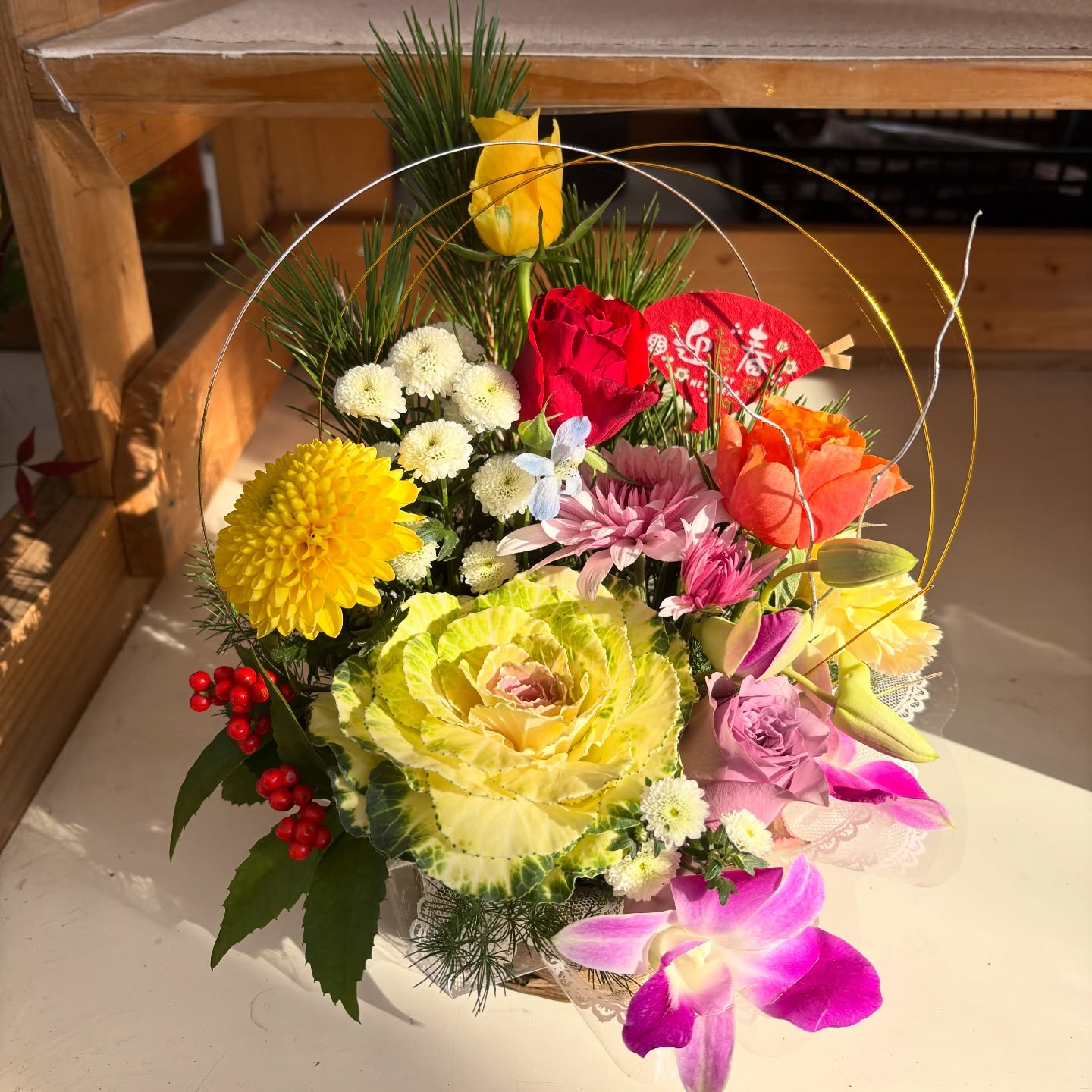 お正月アレンジメント、30日まで販売予定です!