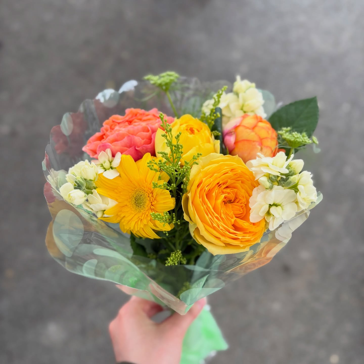 ご注文のお花が落ち着いてきて、